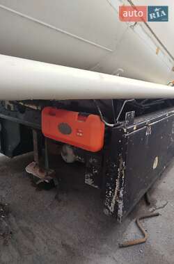 Цистерна полуприцеп Esterer  DHE0189T 1992 в 