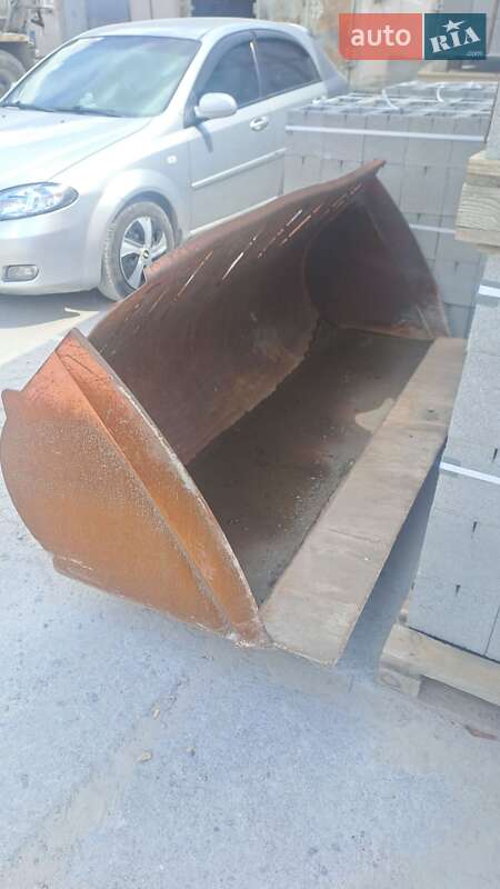 Телескопический погрузчик Everun 2500T 2019 в Киеве фото 13 Телескопический погрузчик Everun 2500T 2019 в Киеве