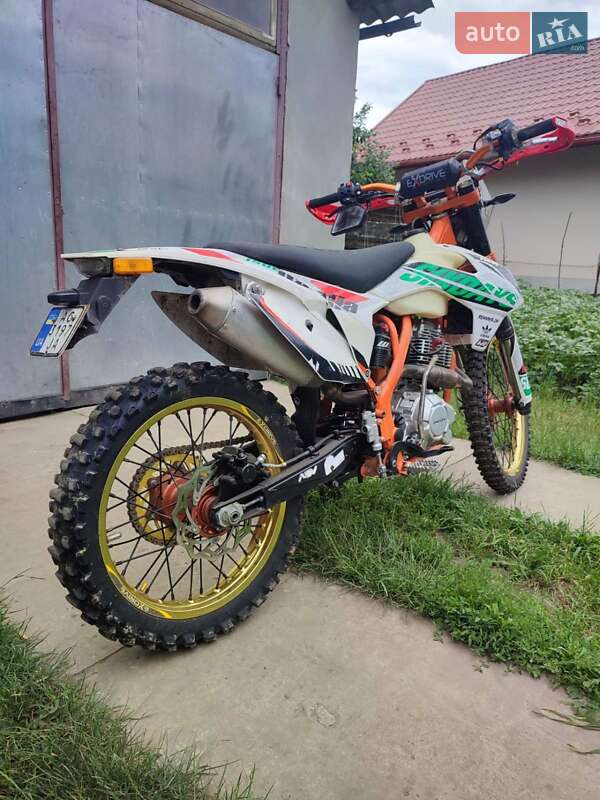 Мотоцикл Позашляховий (Enduro) Exdrive Profactory 2022 в Тлумачі