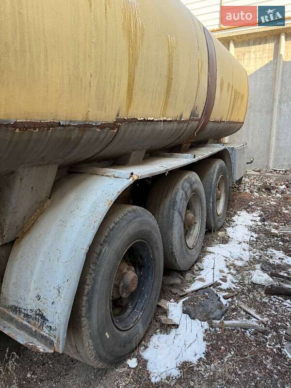 Цистерна напівпричіп EXO 99983 2003 в Дніпрі