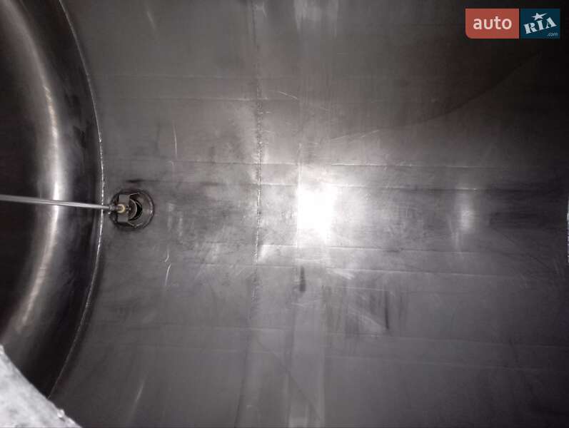 Цистерна напівпричіп Farcinox FX-312 2002 в Києві