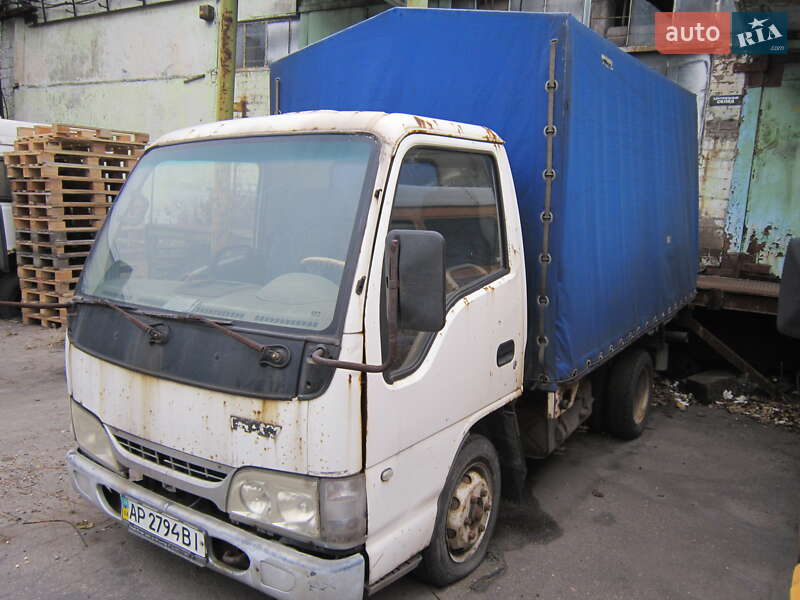 Тентований FAW 1031 2008 в 