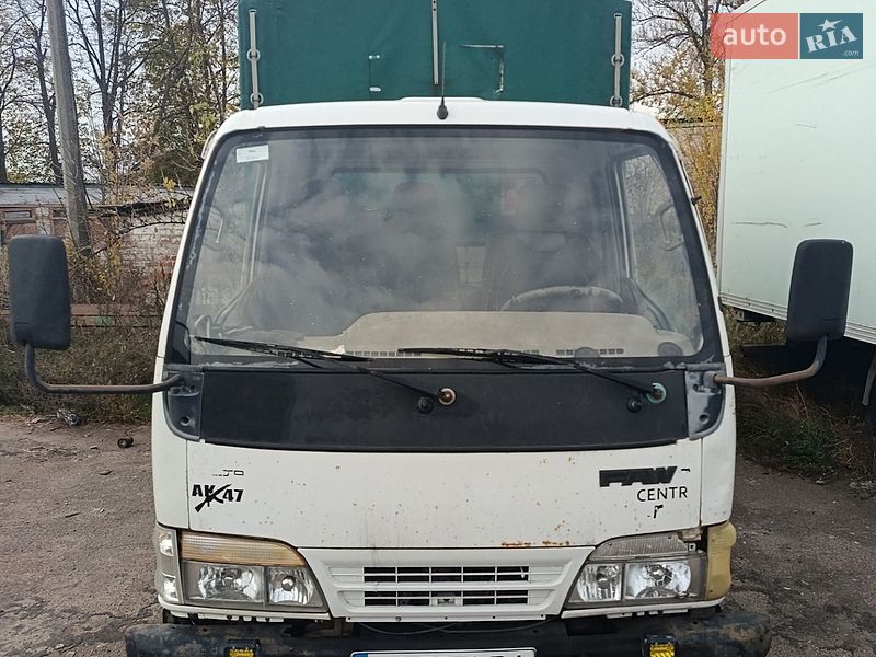 Грузовой фургон FAW 1041 2006 в Яготине