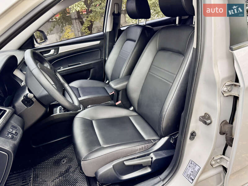 Седан FAW B30 2019 в Киеве фото 22 Седан FAW B30 2019 в Киеве