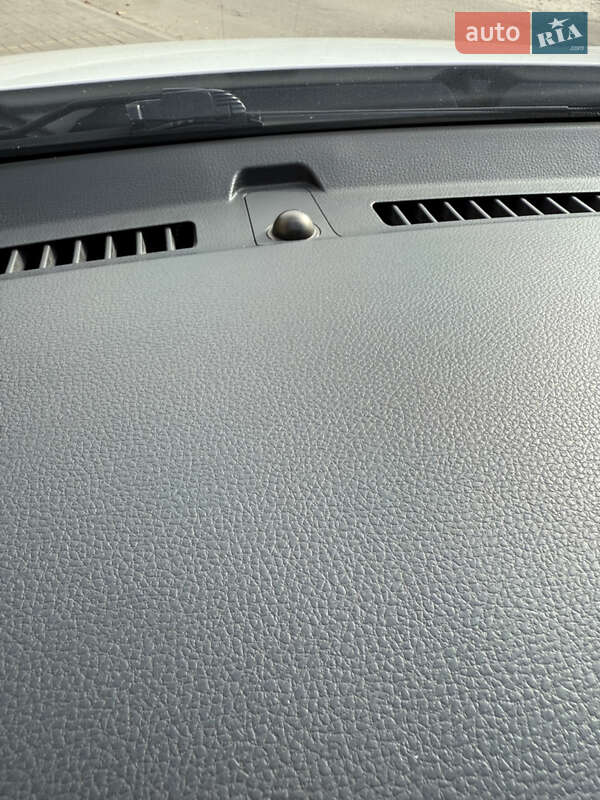 Седан FAW B30 2019 в Борисполі фото 39 Седан FAW B30 2019 в Борисполі