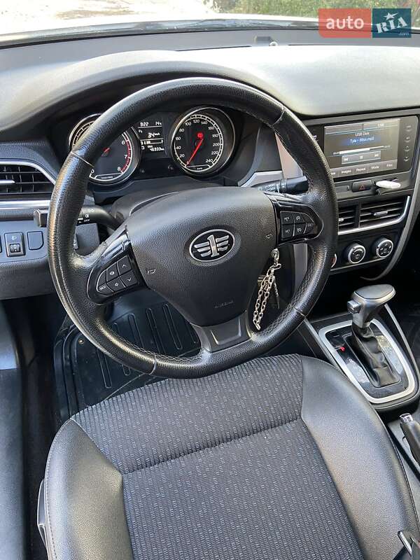 Седан FAW B30 2019 в Покрове