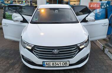 Седан FAW B30 2019 в Львове