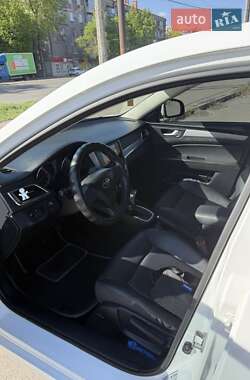 Седан FAW Besturn B30 2019 в 