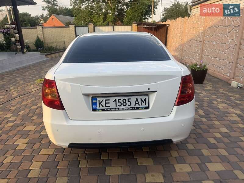 Седан FAW Besturn B50 2013 в Днепре