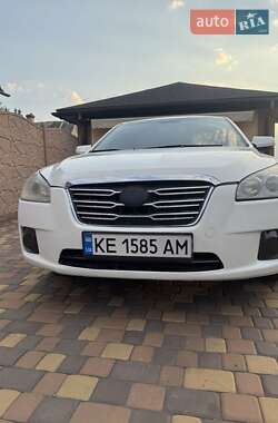 Седан FAW Besturn B50 2013 в 