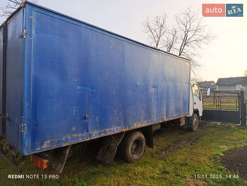 Вантажний фургон FAW CA 1061 2006 в Кельменцях