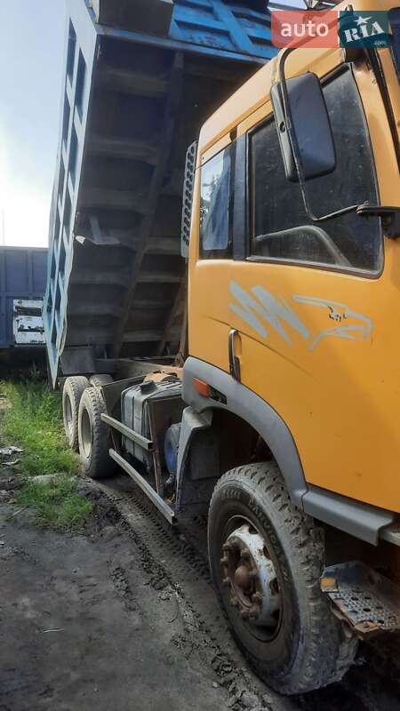 Самосвал FAW CA 3252P 2008 в Обухове