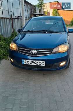 Седан FAW V5 2013 в 