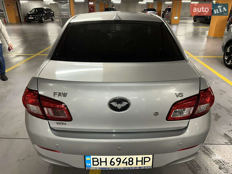 Седан FAW V5 2013 в Ізмаїлі фото 8 Седан FAW V5 2013 в Ізмаїлі