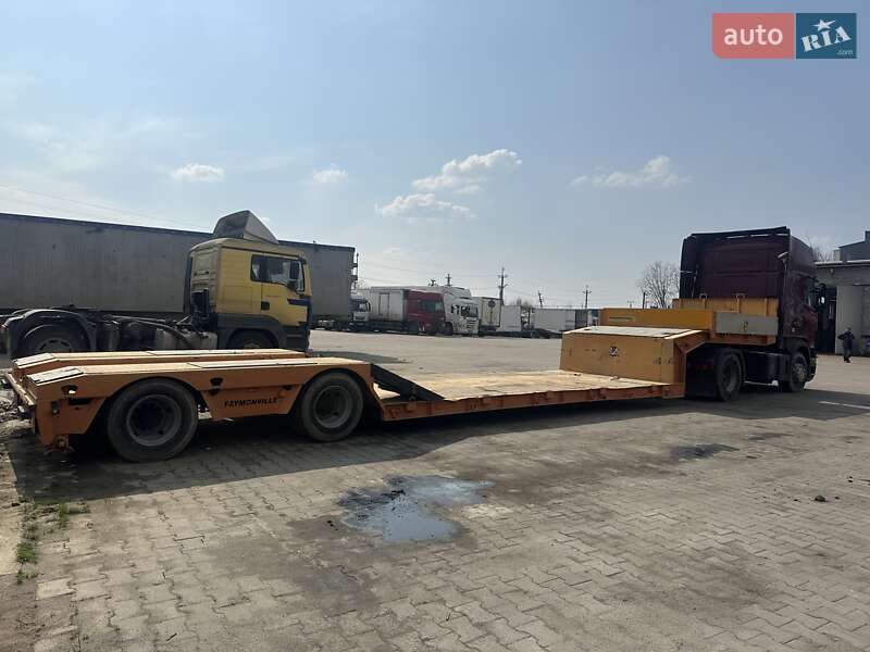 Низкорамная платформа Faymonville STBZ-2VA 2007 в Львове