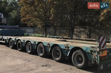 Низкорамная платформа Faymonville STN 2005 в Буче