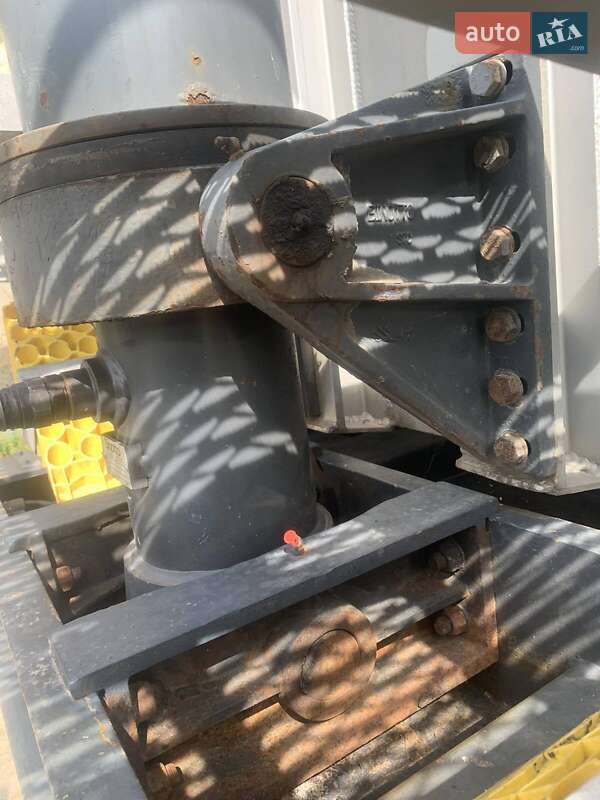 Самоскид напівпричіп Feber NW 2010 в Радехові