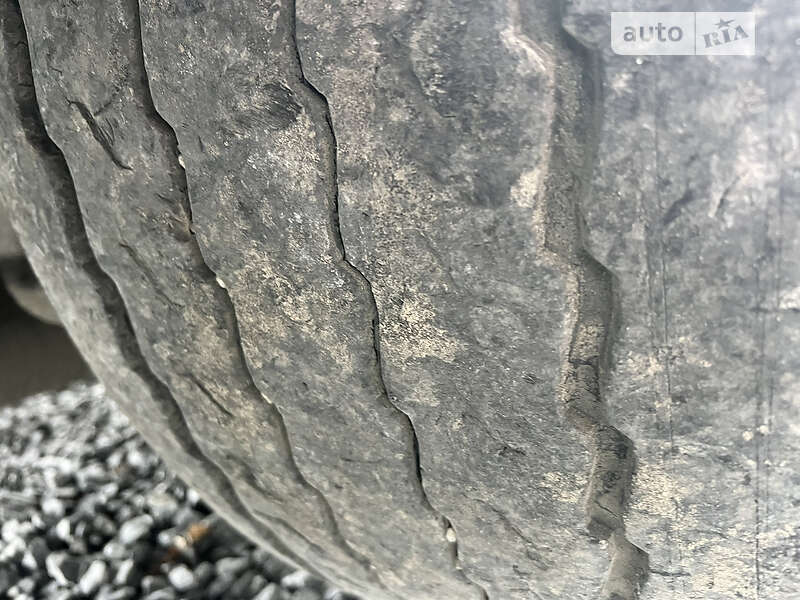 Цистерна полуприцеп Feldbinder EUT 2000 в Одессе