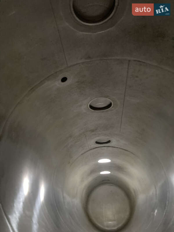 Цистерна полуприцеп Feldbinder KIP 2000 в Киеве