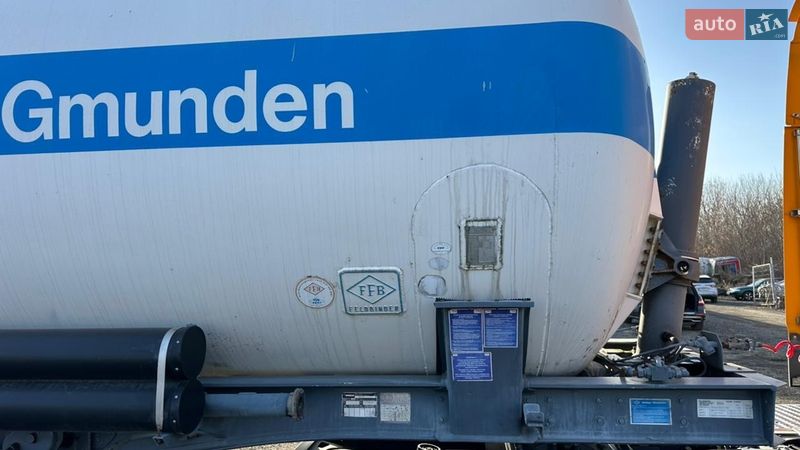 Цистерна полуприцеп Feldbinder KIP 1997 в Луцке