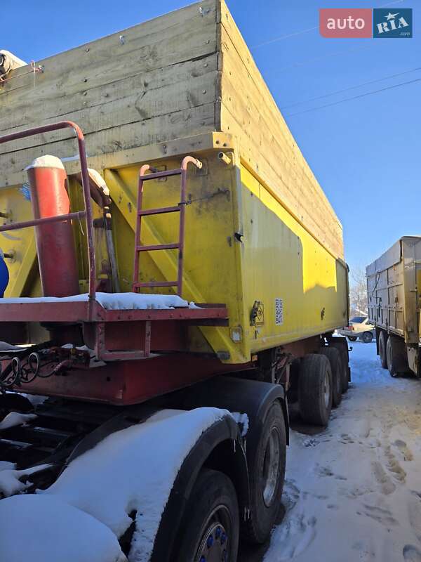 Зерновоз - полуприцеп Feldbinder MUL 1992 в Ромнах