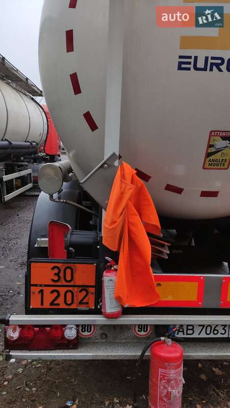 Цистерна полуприцеп Feldbinder TSA 2008 в Буче фото 6 Цистерна полуприцеп Feldbinder TSA 2008 в Буче