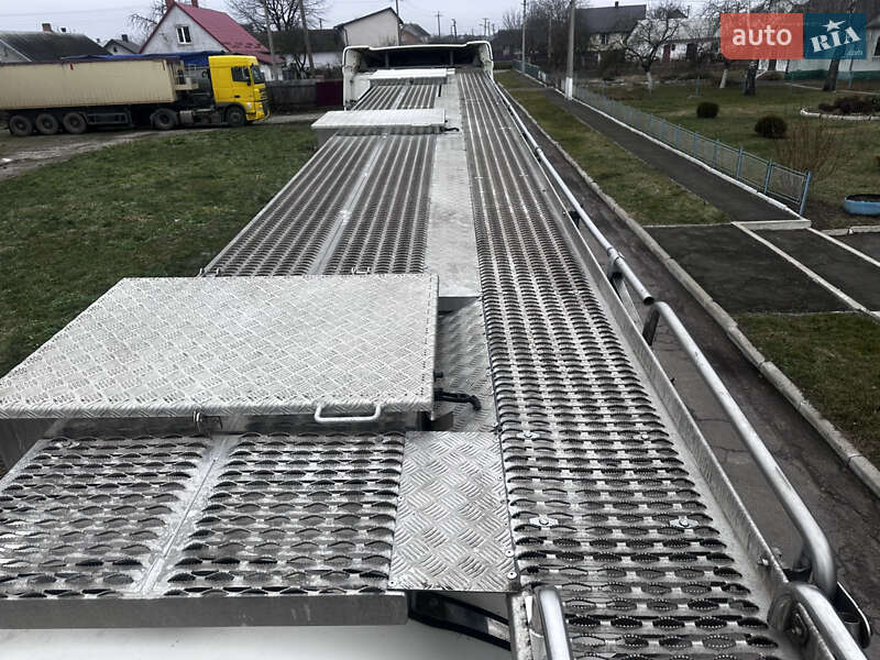 Цистерна напівпричіп Feldbinder TSA 2004 в Дубні