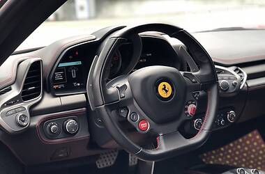 Купе Ferrari 458 Italia 2012 в Києві