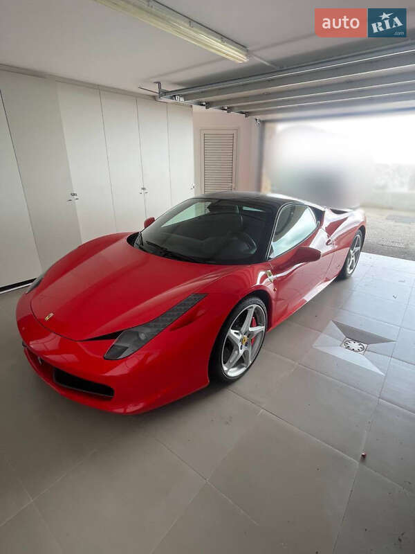 Ferrari 458 Italia 2012