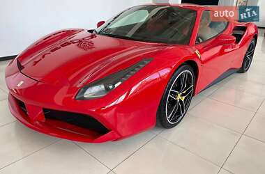 Купе Ferrari 488 GTB 2016 в 