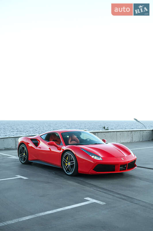 Купе Ferrari 488 GTB 2016 в Одессе