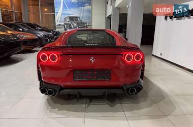 Купе Ferrari 812 Superfast 2020 в 