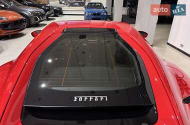 Купе Ferrari 812 Superfast 2020 в 