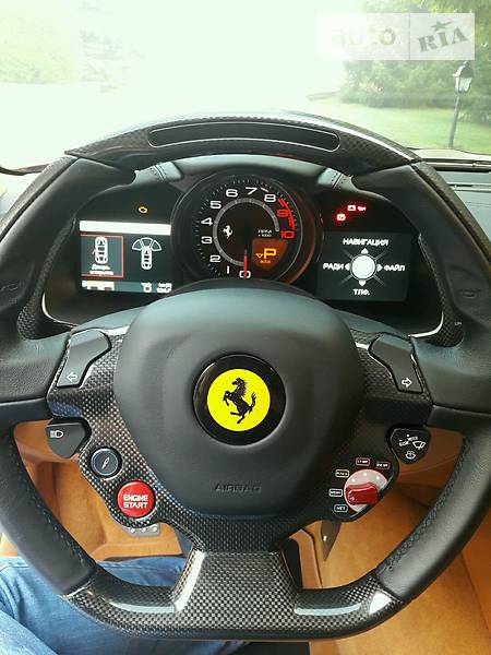 Купе Ferrari F12 2013 в Києві