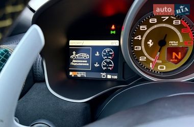Купе Ferrari FF 2013 в Киеве