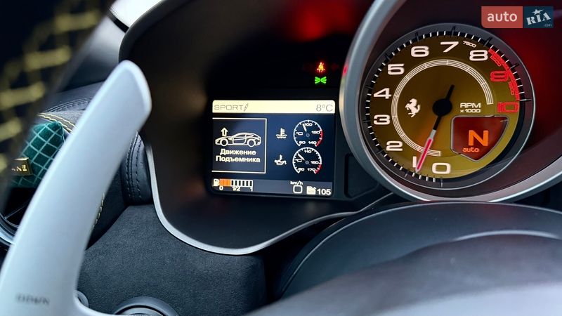 Купе Ferrari FF 2013 в Киеве