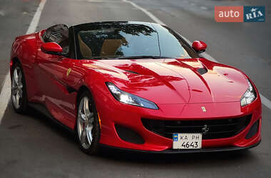 Кабриолет Ferrari Portofino 2018 в Киеве