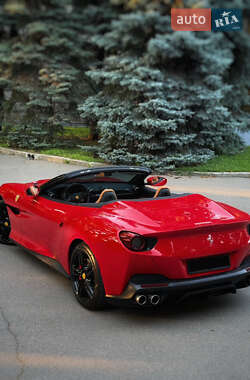 Кабриолет Ferrari Portofino 2018 в 