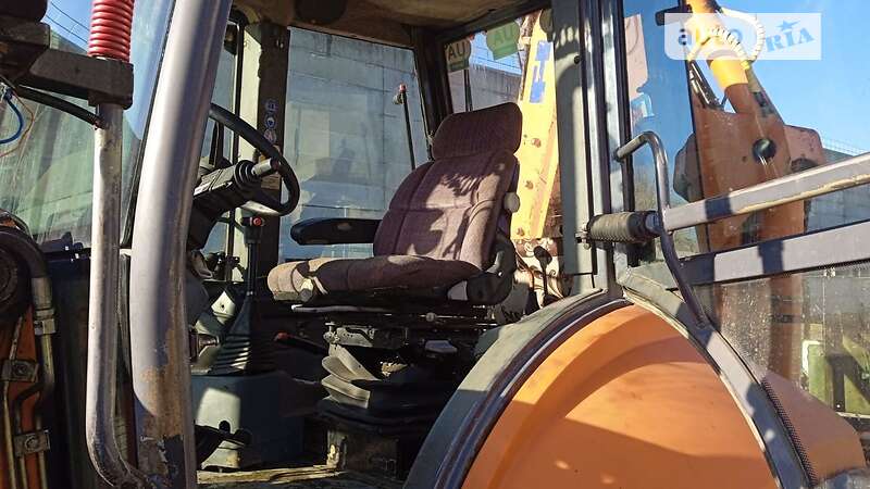 Екскаватор навантажувач Fiat-Hitachi FB 2000 в Калуші