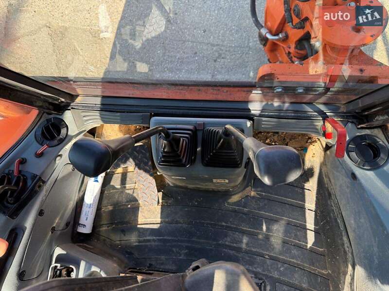 Экскаватор погрузчик FIAT-Kobelco FB 2004 в Бучаче