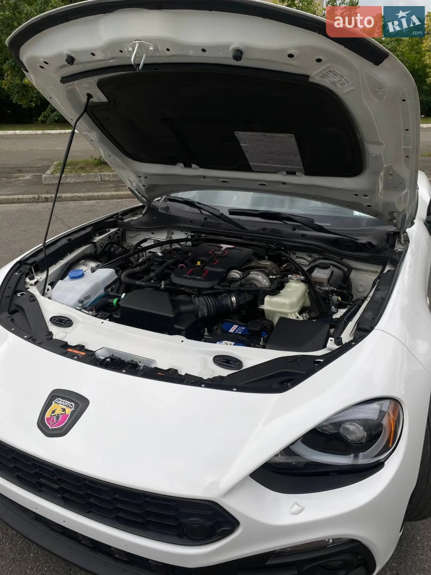 2017 Fiat 124 Spider - мініатюра 6
