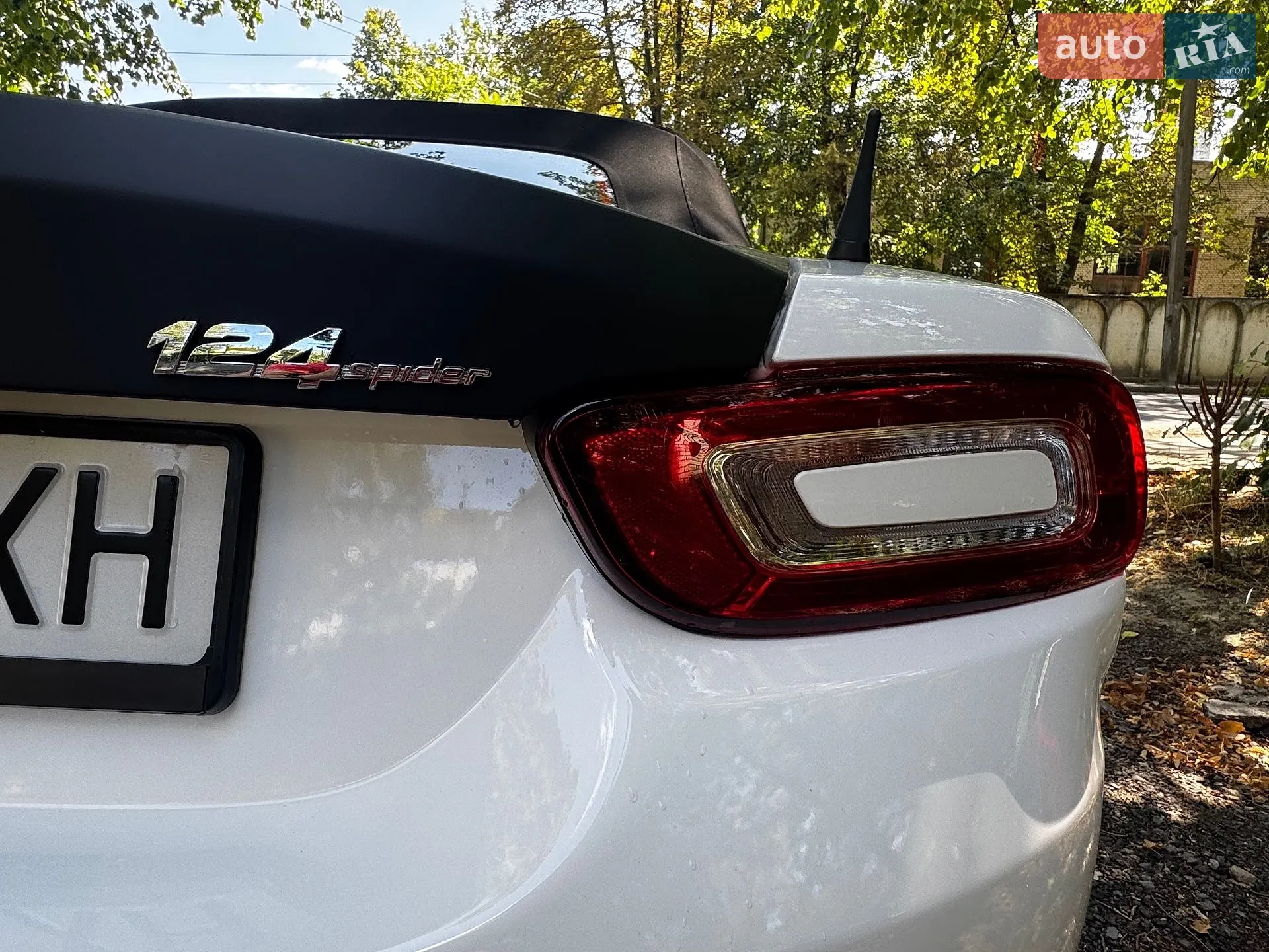 2017 Fiat 124 Spider - мініатюра 9