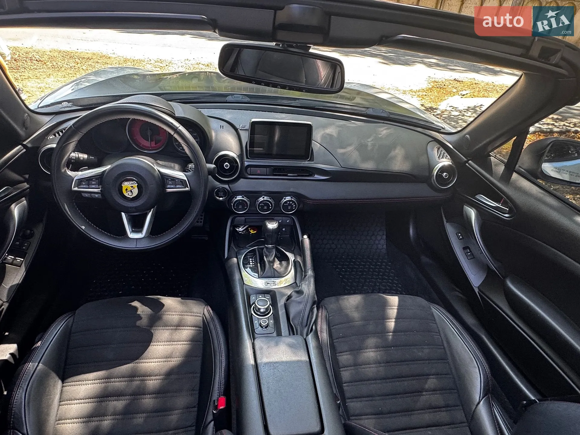 2017 Fiat 124 Spider - мініатюра 26