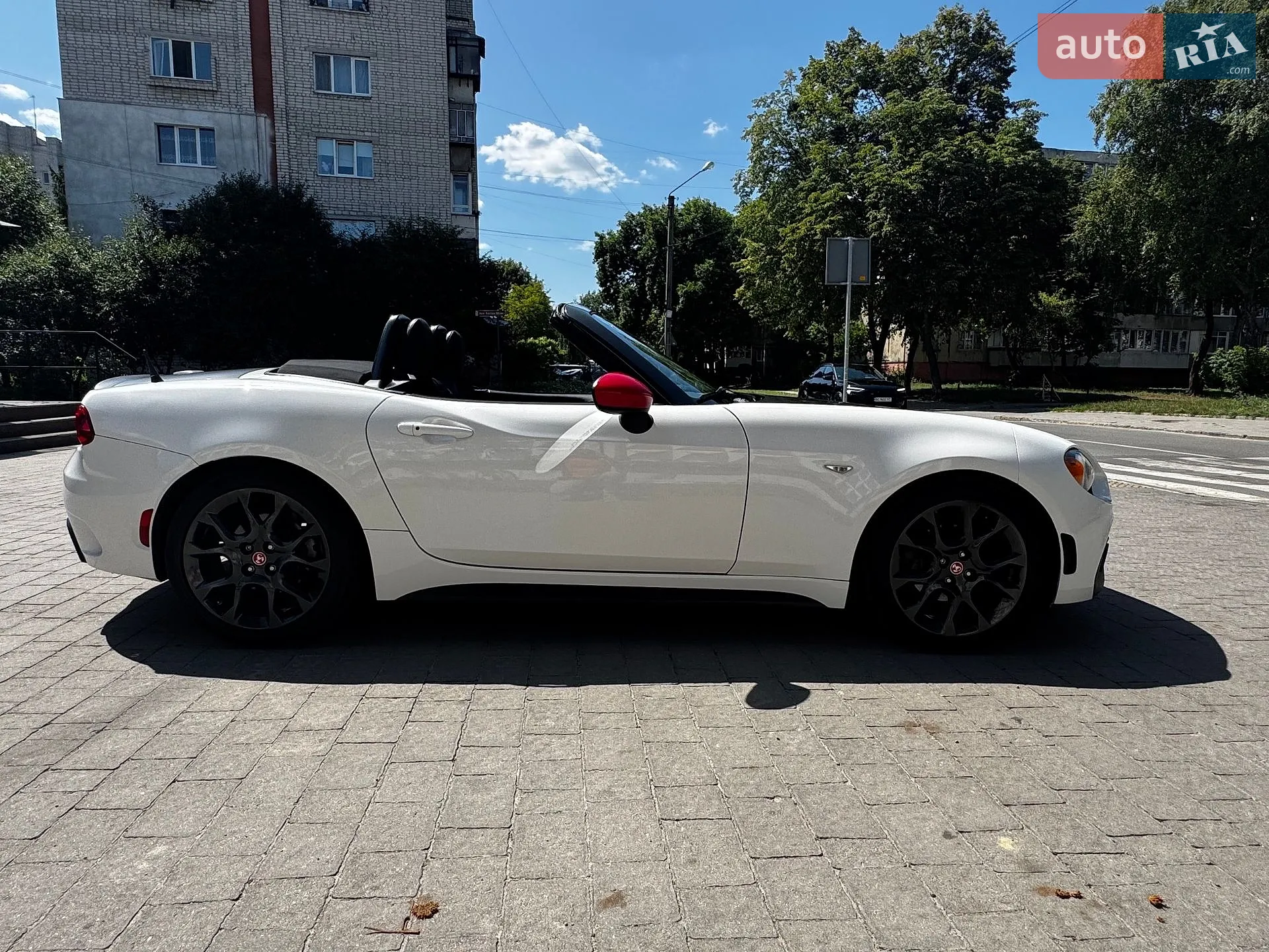2017 Fiat 124 Spider - мініатюра 54