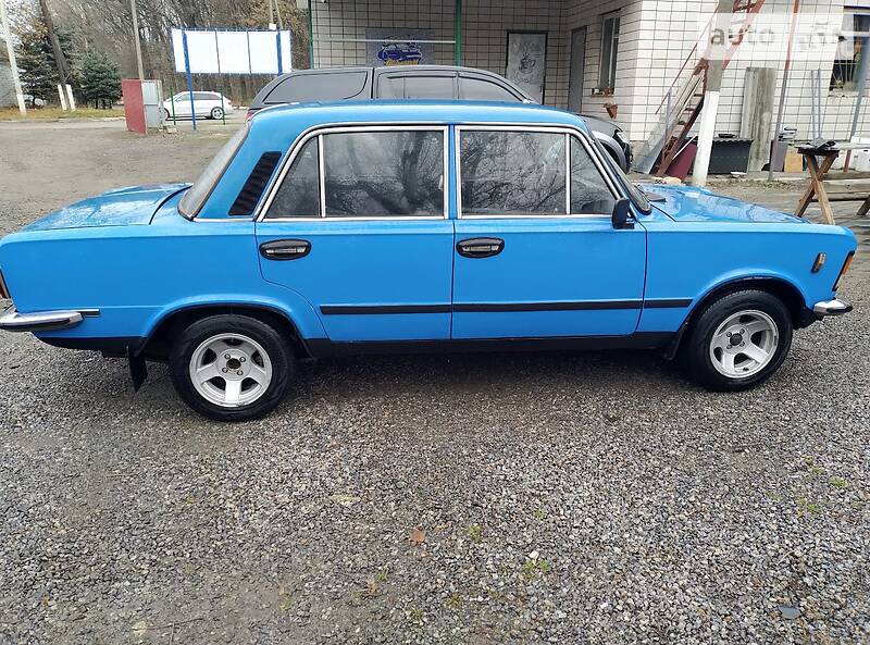 Седан Fiat 125 1986 в Немирові