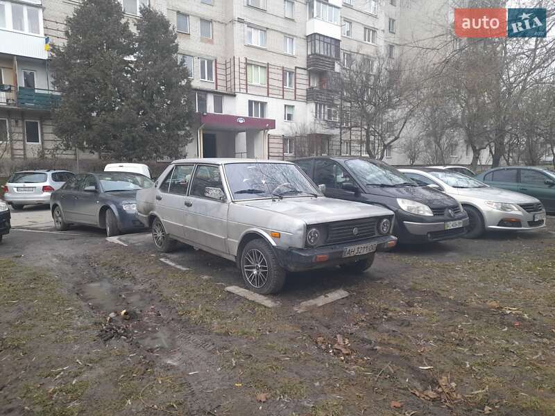 Седан Fiat 131 (Mirafiori) 1982 в Луцке