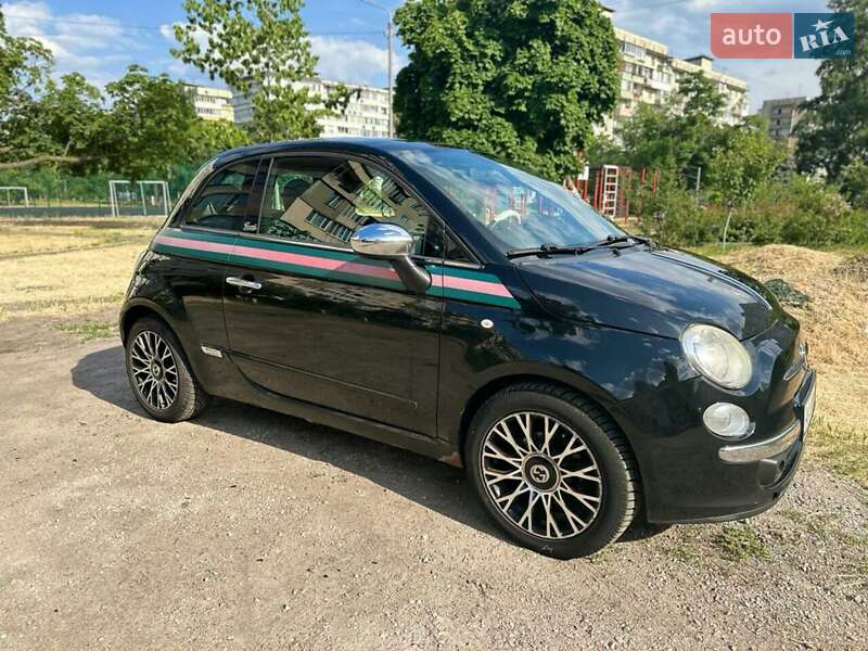 Хэтчбек Fiat 500 2011 в Киеве