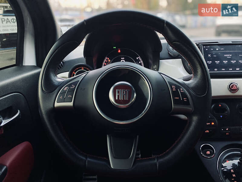 Хетчбек Fiat 500 2015 в Києві