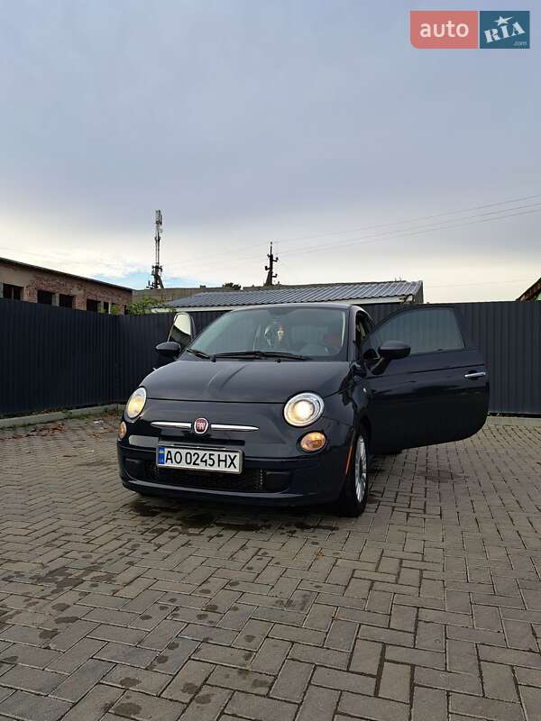 Хэтчбек Fiat 500 2015 в Ужгороде