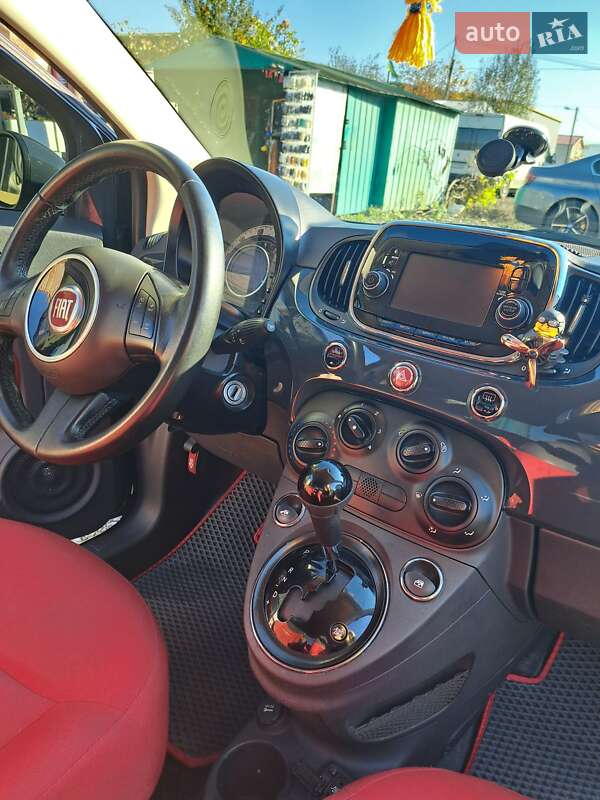 Хэтчбек Fiat 500 2015 в Ужгороде
